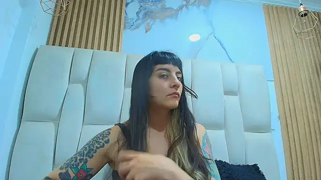 Snapshot of Naughty_Kittenm chatting on April 25, 2026, 1:41 pm Naughty Kittenm online show from April 25, 2026, 1:41 pm
