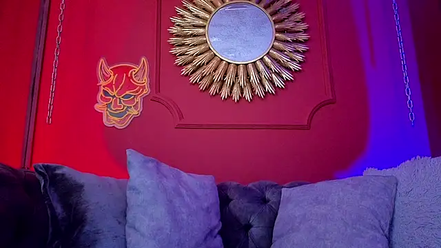 Snapshot of Julieta_Russell chatting on September 11, 2025, 12:05 pm Julieta Russell online show from September 11, 2025, 12:05 pm