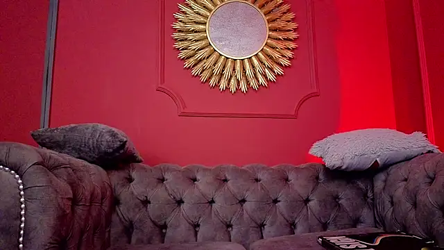 Snapshot of Julieta_Russell chatting on September 23, 2025, 12:12 pm Julieta Russell online show from September 23, 2025, 12:12 pm