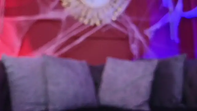 Snapshot of Julieta_Russell chatting on October 20, 2025, 12:17 pm Julieta Russell online show from October 20, 2025, 12:17 pm