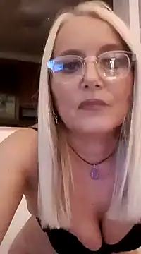 kikkastar online show from January 27, 2025, 10:49 pm