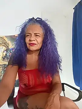 freyadevil333 online show from February 16, 2025, 10:33 pm