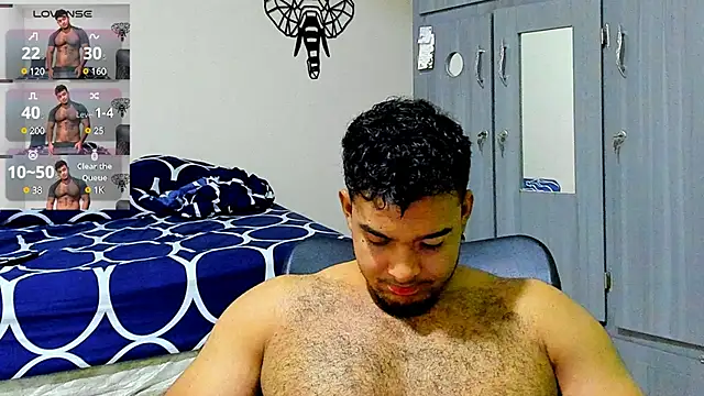 Big furry bear13 online show from February 13, 2025, 4:43 am