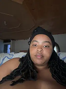 Linahlove online show from March 19, 2025, 7:18 am