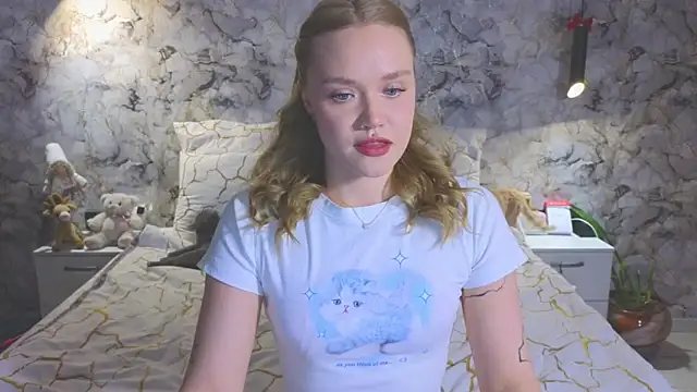 Aurora Golden1 online show from March 2, 2026, 4:25 pm