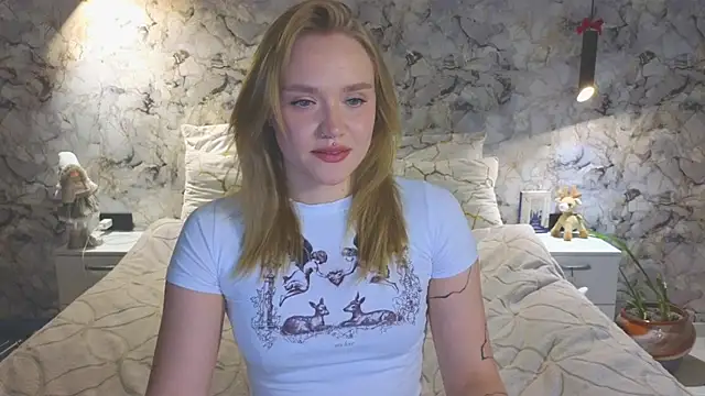 Aurora Golden1 online show from July 24, 2026, 1:51 pm