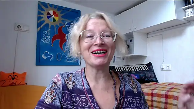 Zosya1111 online show from October 3, 2025, 12:28 pm