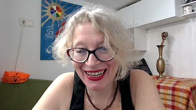 Zosya1111 online show from February 8, 2025, 12:28 pm