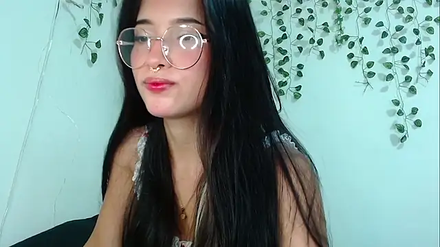 laurita rico online show from September 10, 2025, 5:17 am