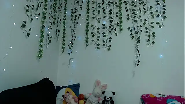 laurita rico online show from September 25, 2025, 5:02 am