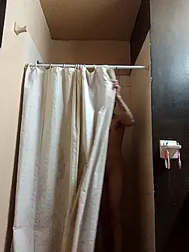 Snapshot of chicovergudo27 chatting on December 22, 2024, 1:12 am chicovergudo27 online show from December 22, 2024, 1:12 am