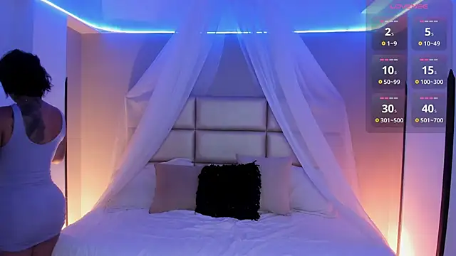 Snapshot of kristen_kassi chatting on October 8, 2025, 11:01 am kristen kassi online show from October 8, 2025, 11:01 am