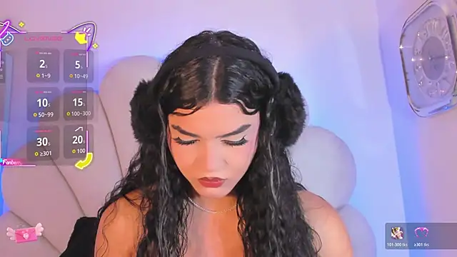 Snapshot of Summer_walkerr chatting on November 16, 2025, 1:05 pm Summer walkerr online show from November 16, 2025, 1:05 pm