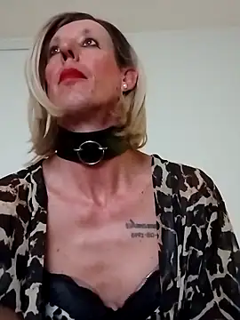 AlexiaXXL online show from March 16, 2026, 3:25 am