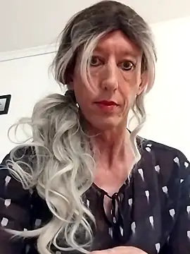 AlexiaXXL online show from December 19, 2025, 8:33 pm