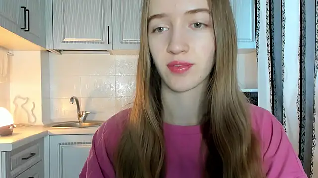 leslie my lovee online show from November 20, 2025, 11:33 am