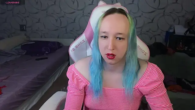 TheTrixy online show from April 13, 2026, 12:42 pm