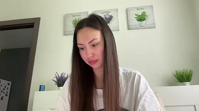 Snapshot of GIGI_BENNET chatting on October 2, 2025, 5:44 am GIGI BENNET online show from October 2, 2025, 5:44 am