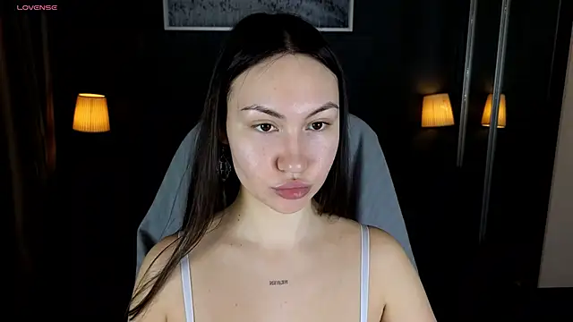 GIGI BENNET online show from February 22, 2025, 5:12 am