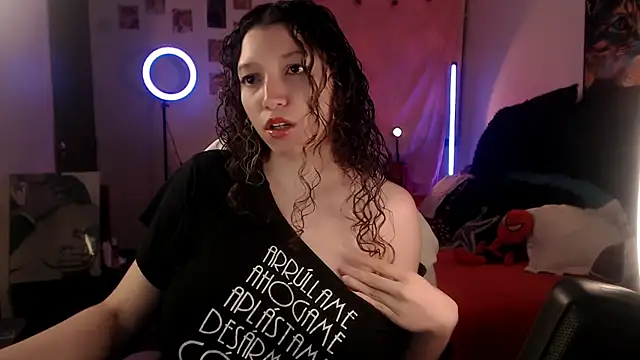 Snapshot of AllyDonfort chatting on July 15, 2026, 11:45 pm AllyDonfort online show from July 15, 2026, 11:45 pm