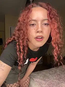 frikigyal online show from December 14, 2025, 12:06 am