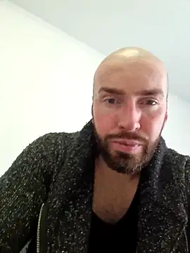 AronGrant online show from March 2, 2025, 12:25 pm