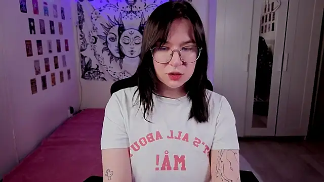MyNameIsLilith online show from June 8, 2026, 7:47 pm