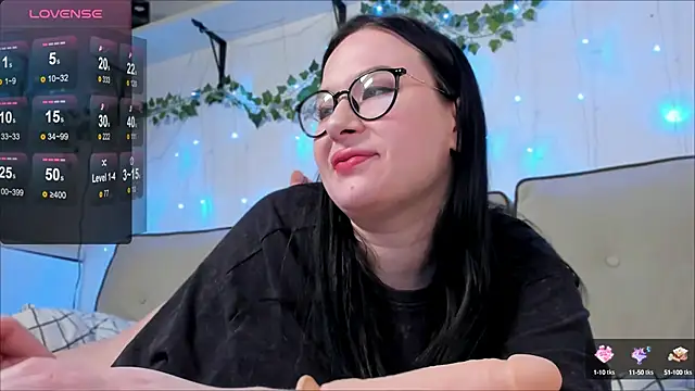 Snapshot of MyNameIsLilith chatting on March 7, 2025, 4:57 am MyNameIsLilith online show from March 7, 2025, 4:57 am