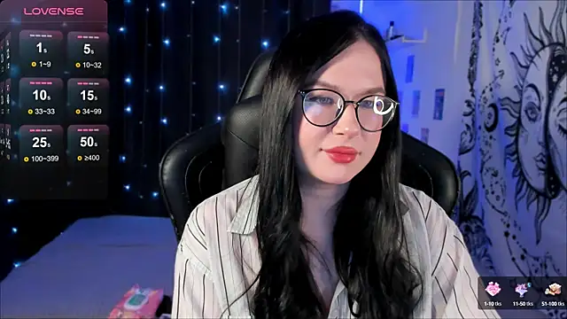 Snapshot of MyNameIsLilith chatting on March 4, 2025, 9:32 pm MyNameIsLilith online show from March 4, 2025, 9:32 pm