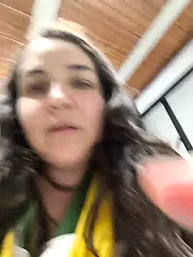 Snapshot of davianath chatting on February 21, 2026, 3:41 am davianath online show from February 21, 2026, 3:41 am