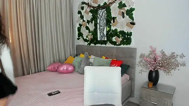 AgnieszkaBanana online show from March 9, 2025, 4:16 am