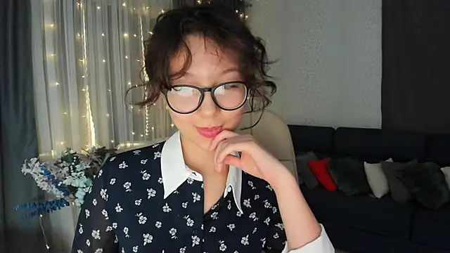 AgnieszkaBanana online show from March 7, 2025, 7:41 am