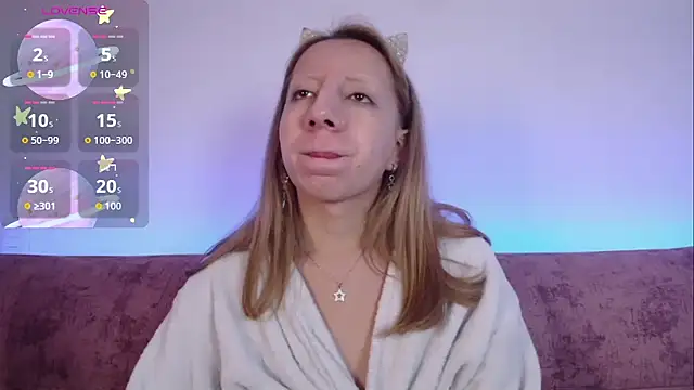 Snapshot of Miiaa_doll chatting on October 13, 2025, 11:56 am Miiaa doll online show from October 13, 2025, 11:56 am