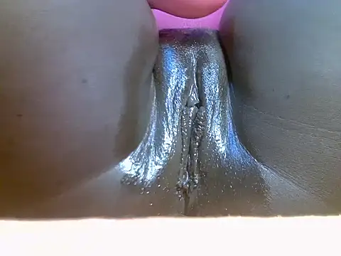 Liza331 online show from October 9, 2025, 10:32 pm