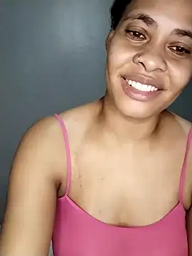 Snapshot of Su_Duarte_1 chatting on February 4, 2025, 4:37 am Su Duarte 1 online show from February 4, 2025, 4:37 am