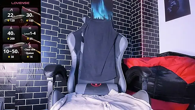 Lil Curved online show from December 16, 2025, 11:25 am