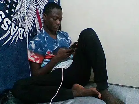 Snapshot of sexy4348 chatting on November 6, 2025, 8:24 pm sexy4348 online show from November 6, 2025, 8:24 pm