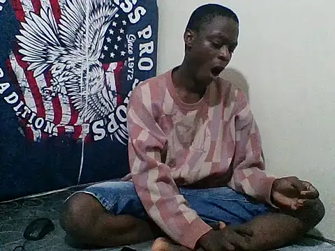 Snapshot of sexy4348 chatting on October 16, 2025, 9:12 pm sexy4348 online show from October 16, 2025, 9:12 pm