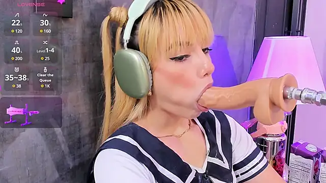 Snapshot of valentinna_montes chatting on February 20, 2025, 3:08 pm valentinna montes online show from February 20, 2025, 3:08 pm