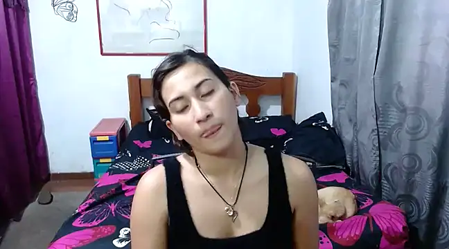 LadyMilk003 online show from January 10, 2025, 3:48 pm