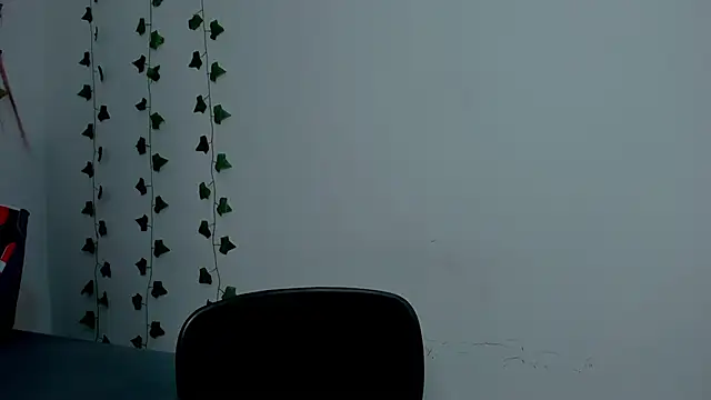 Snapshot of Miaa_Garcia chatting on October 2, 2025, 10:13 pm Miaa Garcia online show from October 2, 2025, 10:13 pm