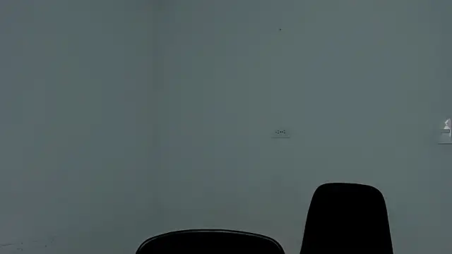 Snapshot of Miaa_Garcia chatting on October 28, 2025, 9:25 pm Miaa Garcia online show from October 28, 2025, 9:25 pm