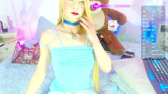 Brenda  01 online show from October 7, 2025, 11:50 pm