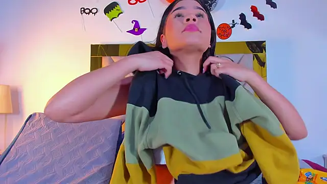 Snapshot of nicole_grace0 chatting on October 29, 2025, 12:04 pm nicole grace0 online show from October 29, 2025, 12:04 pm