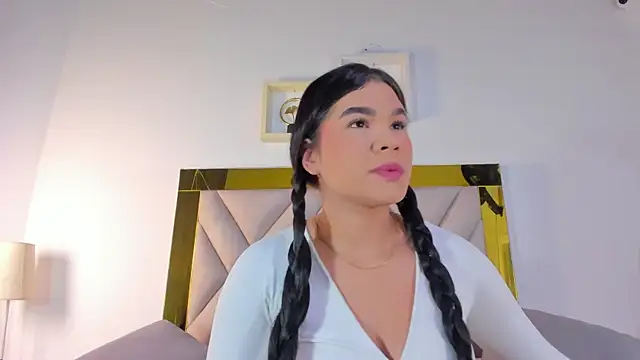 Snapshot of nicole_grace0 chatting on September 20, 2025, 12:10 pm nicole grace0 online show from September 20, 2025, 12:10 pm