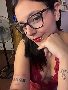 Snapshot of agoosvokk chatting on February 14, 2026, 10:54 pm agoosvokk online show from February 14, 2026, 10:54 pm