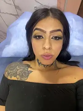 Snapshot of AbbyFtLuna chatting on March 5, 2025, 7:27 pm AbbyFtLuna online show from March 5, 2025, 7:27 pm