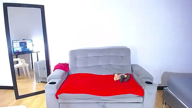 exotic karmella online show from February 23, 2026, 8:53 pm