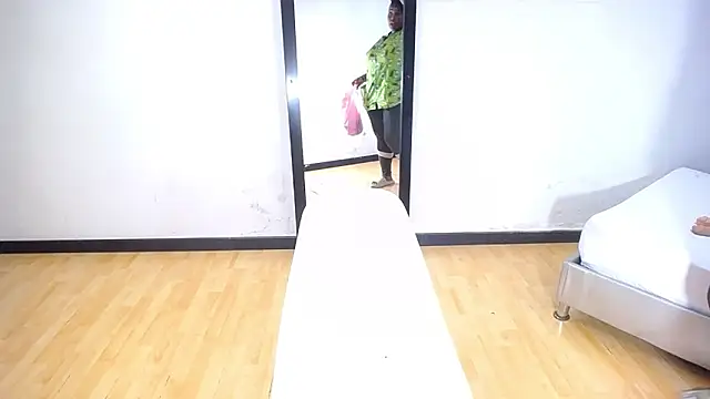 Snapshot of exotic_karmella chatting on October 2, 2025, 8:23 pm exotic karmella online show from October 2, 2025, 8:23 pm