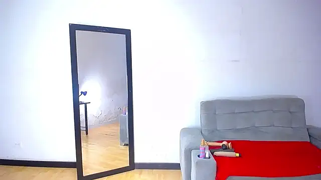 exotic karmella online show from January 31, 2026, 10:52 pm